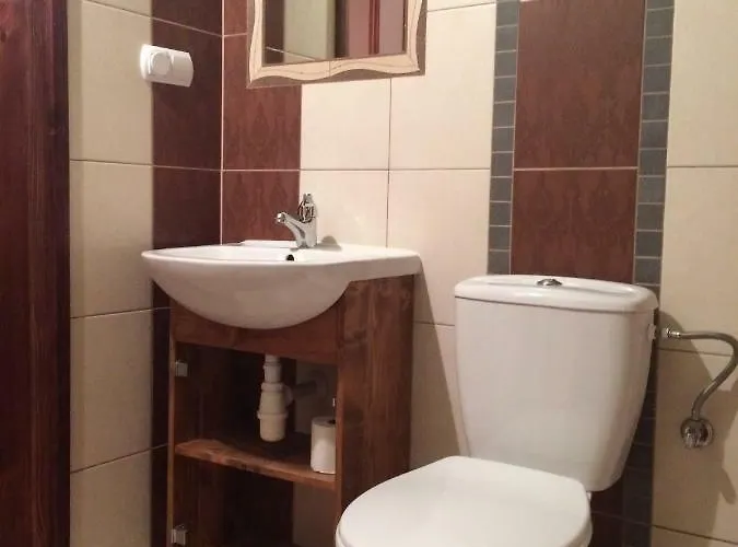 U Moniki בית הארחה