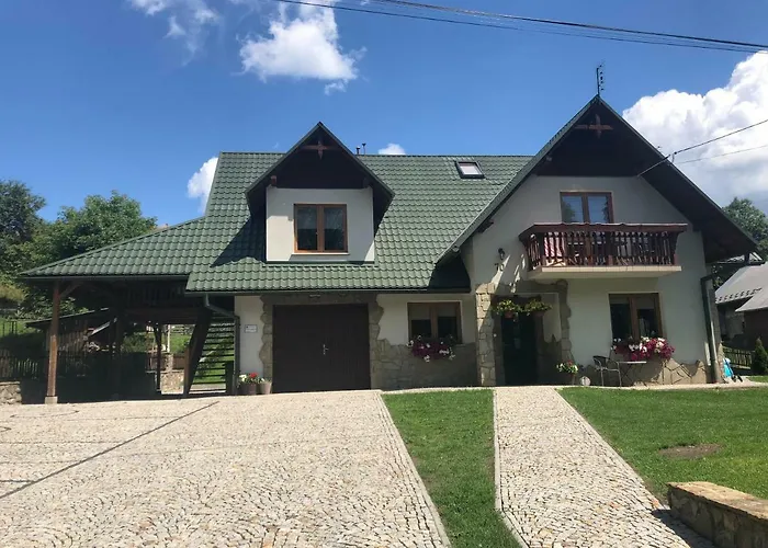 U Moniki בית הארחה